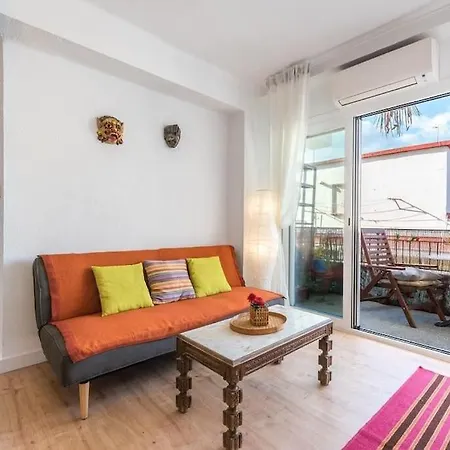 Apartment Views In Calm Center